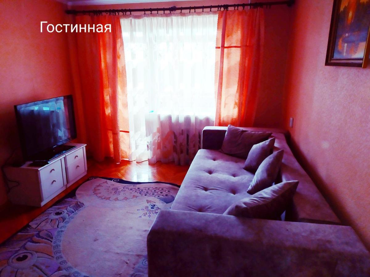 Apartment on Oktyabrskaya 105 Bobruisk Dış mekan fotoğraf